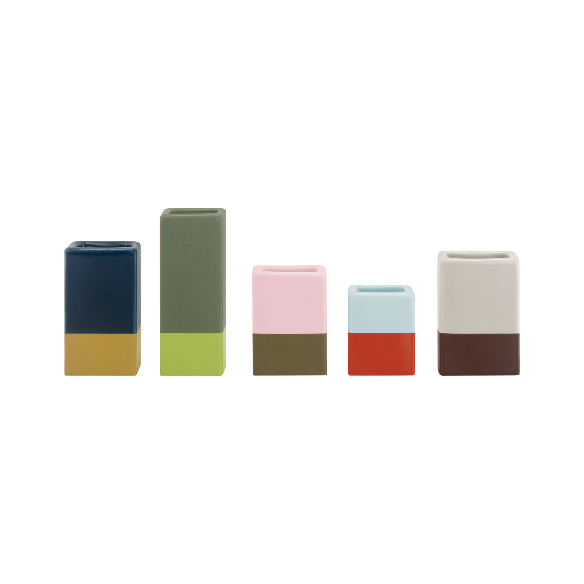 Fünf unterschiedlich hohe Mini-Vasen im „Dip Dye“-Look in den Farben blau-gold, grün-hellgrün, rosa-braun, hellblau-rot und beige-braun.
